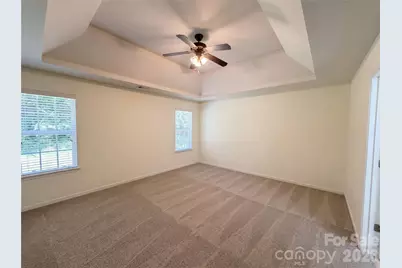 10050 Montrose Drive NW, Charlotte, NC 28269 - Photo 4