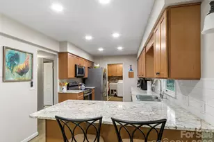 597 Sweetwater Ridge Rd, Burnsville, NC 28714 - Photo 10