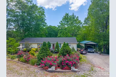 90, 60 & 132 Hennessee Street, Clyde, NC 28721 - Photo 2