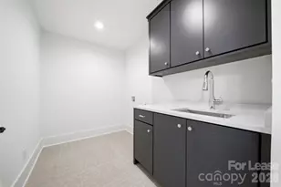 719 Charles Ave, Charlotte, NC 28205 - Photo 38