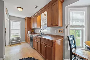 2017 Longhorn Dr, Dallas, NC 28034 - Photo 8