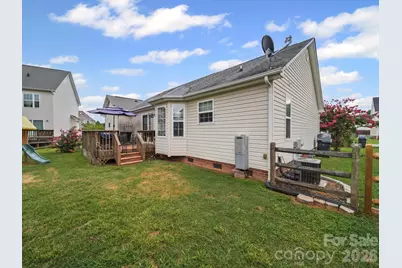2017 Longhorn Drive, Dallas, NC 28034 - Photo 32