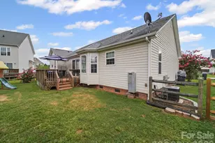 2017 Longhorn Dr, Dallas, NC 28034 - Photo 32