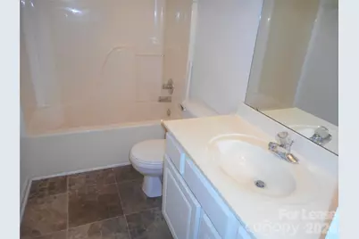 5901 Meadow Hill Drive, Charlotte, NC 28212 - Photo 12