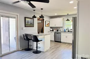 704 Morningside Dr, Mount Holly, NC 28120 - Photo 10