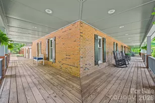 16105 Langston Dr, Charlotte, NC 28278 - Photo 4