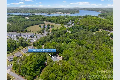 16105 Langston Drive, Charlotte, NC 28278 - Photo 46