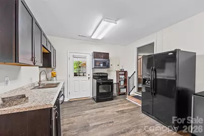 16105 Langston Drive, Charlotte, NC 28278 - Photo 28