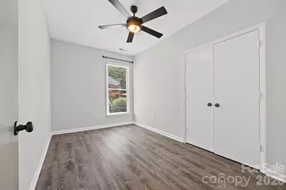 16105 Langston Drive, Charlotte, NC 28278 - Photo 32