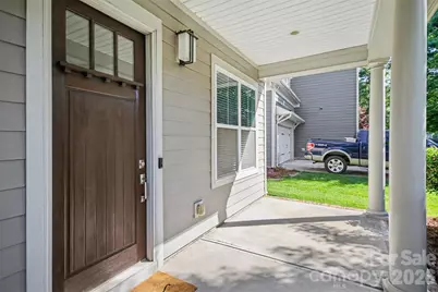 221 Hampton Trail Drive, Fort Mill, SC 29708 - Photo 4