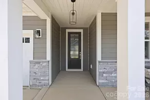 8609 Chagrin Dr, Cornelius, NC 28031 - Photo 4