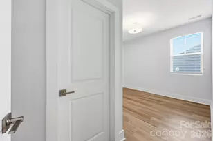 8609 Chagrin Dr, Cornelius, NC 28031 - Photo 30