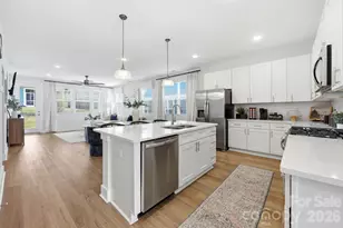 8609 Chagrin Dr, Cornelius, NC 28031 - Photo 12
