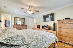 1325 Bucknell Ave, Gastonia, NC 28054 - Photo 24