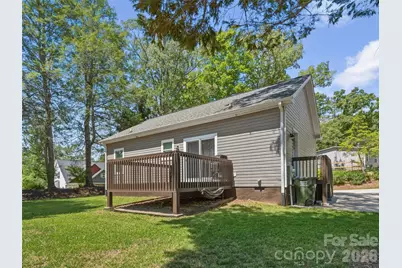 64 Drexel Road, Hendersonville, NC 28739 - Photo 2