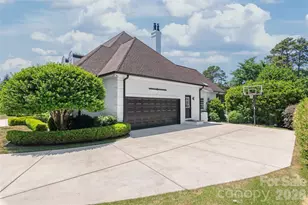 5400 Challisford Ln, Charlotte, NC 28226 - Photo 4