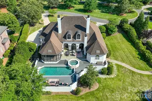 5400 Challisford Ln, Charlotte, NC 28226 - Photo 8