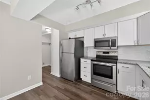 1610 Renard Ridge Rd, Charlotte, NC 28212 - Photo 14