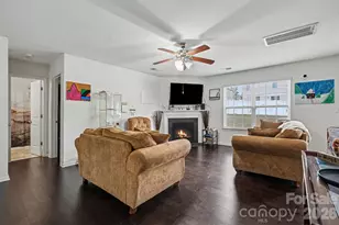 8515 Mansell Ct, Charlotte, NC 28215 - Photo 2