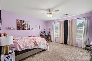 8515 Mansell Ct, Charlotte, NC 28215 - Photo 10