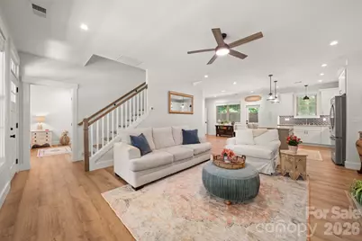 445 Governors View Road, Asheville, NC 28805 - Photo 14