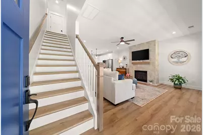 445 Governors View Road, Asheville, NC 28805 - Photo 4