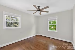 6912 Woodstock Dr, Charlotte, NC 28210 - Photo 14