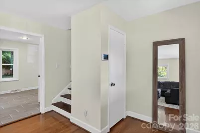 6912 Woodstock Drive, Charlotte, NC 28210 - Photo 4