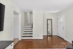 6912 Woodstock Dr, Charlotte, NC 28210 - Photo 8