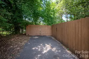 6912 Woodstock Dr, Charlotte, NC 28210 - Photo 30