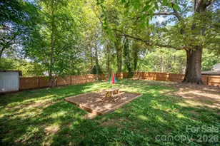 6912 Woodstock Dr, Charlotte, NC 28210 - Photo 26