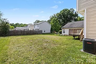 6325 Linda Vista Ln, Charlotte, NC 28216 - Photo 24