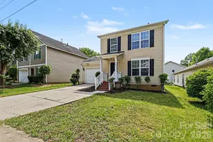 6325 Linda Vista Ln, Charlotte, NC 28216 - Photo 4