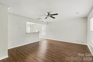 6325 Linda Vista Ln, Charlotte, NC 28216 - Photo 6