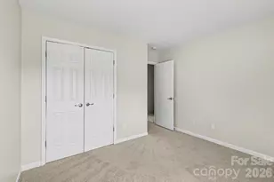 6325 Linda Vista Ln, Charlotte, NC 28216 - Photo 18