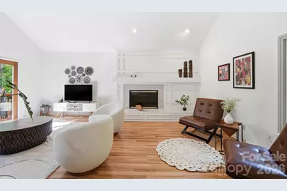 7045 Burlwood Road, Charlotte, NC 28211 - Photo 8