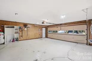 7045 Burlwood Rd, Charlotte, NC 28211 - Photo 48