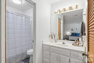 7045 Burlwood Rd, Charlotte, NC 28211 - Photo 36