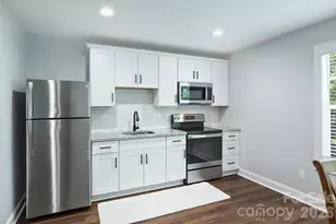 1617 Hawthorne Ln, Charlotte, NC 28205 - Photo 42