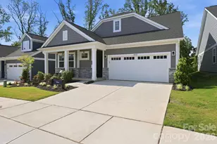 8612 Chagrin Dr, Cornelius, NC 28031 - Photo 2