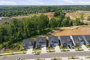 8612 Chagrin Dr, Cornelius, NC 28031 - Photo 42