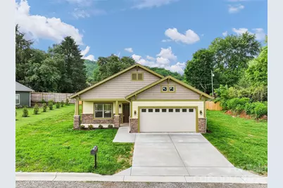 99 Junes Way, Waynesville, NC 28786 - Photo 2