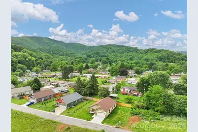 99 Junes Way, Waynesville, NC 28786 - Photo 10