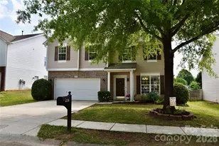 9007 Goldfields Dr, Charlotte, NC 28227 - Photo 2