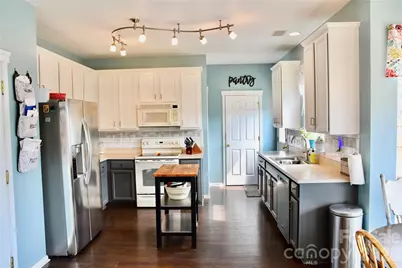9007 Goldfields Drive, Charlotte, NC 28227 - Photo 8