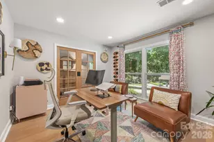 721 Rome Ct, Charlotte, NC 28209 - Photo 4