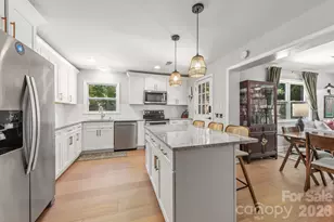 721 Rome Ct, Charlotte, NC 28209 - Photo 8