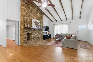 2850 Mathis Church Rd, Catawba, NC 28609 - Photo 4