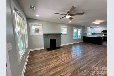 6337 US Highway 21 Highway, Jonesville, NC 28642 - Photo 8