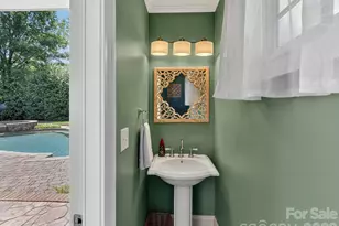 7805 Pemswood St, Charlotte, NC 28277 - Photo 30